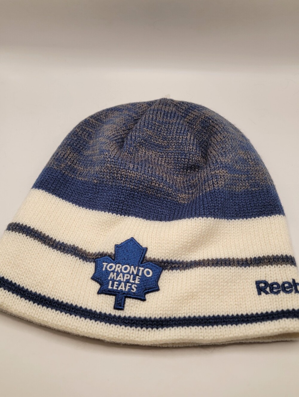 Reebok Toronto Maple Leafs Knit Beanie - Blue & White